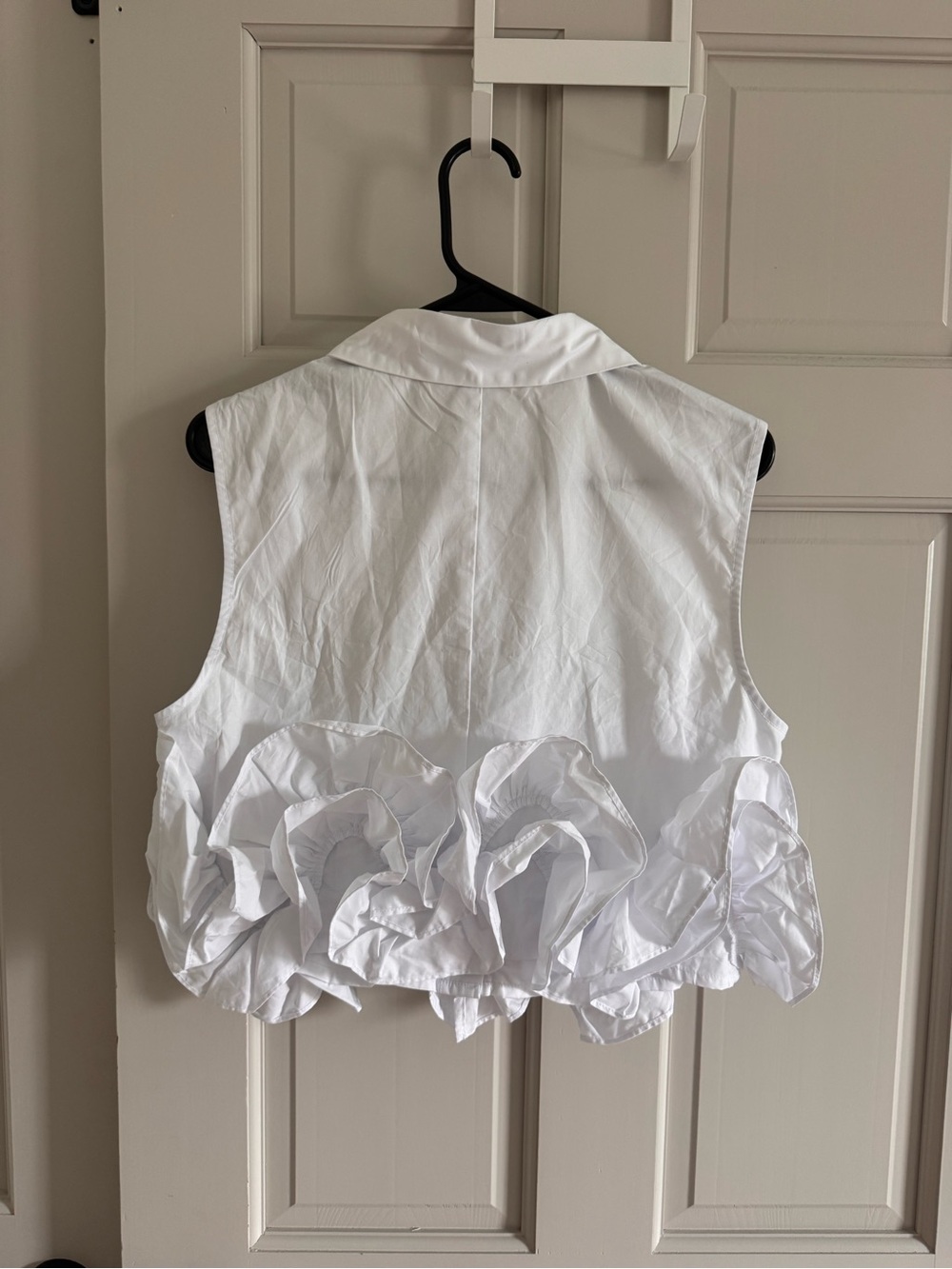 Micas Button Ruffle Ruched Tank Top M - Picture 2 of 5